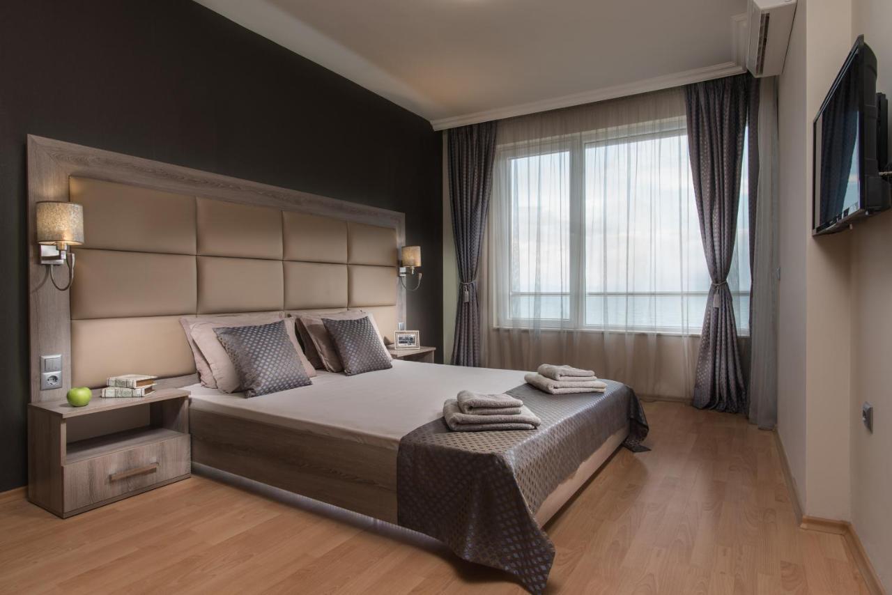 Miraggio Holiday Apartments Pomorie Exterior photo