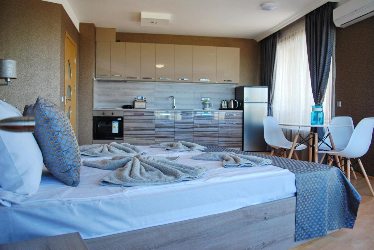 Miraggio Holiday Apartments Pomorie Exterior photo